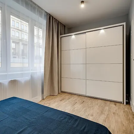 The M O D E R N C I T Y Spot Katowice