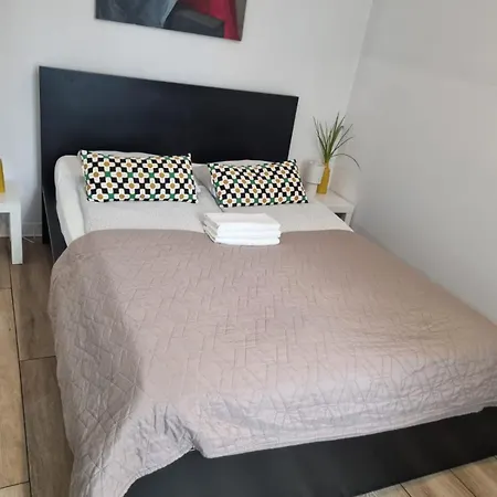 Apartman The M O D E R N C I T Y Spot